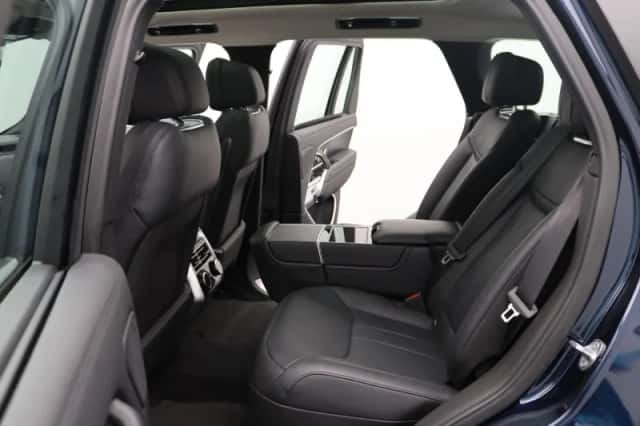 Land Rover Range Rover (2023) thumbnail 13