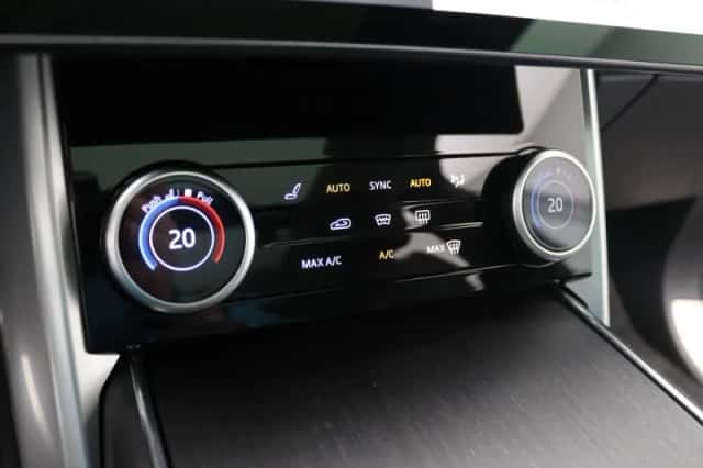 Land Rover Range Rover (2023) thumbnail 22