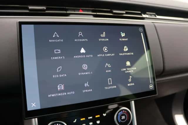 Land Rover Range Rover (2023) thumbnail 25
