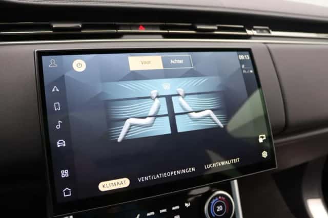 Land Rover Range Rover (2023) thumbnail 28