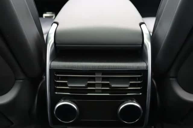 Land Rover Range Rover (2023) thumbnail 35