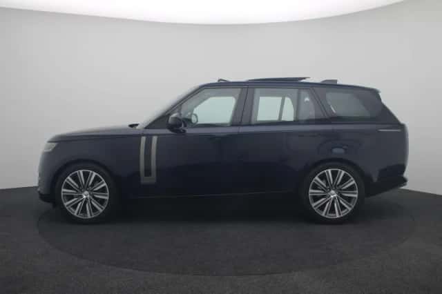 Land Rover Range Rover (2023) thumbnail 5