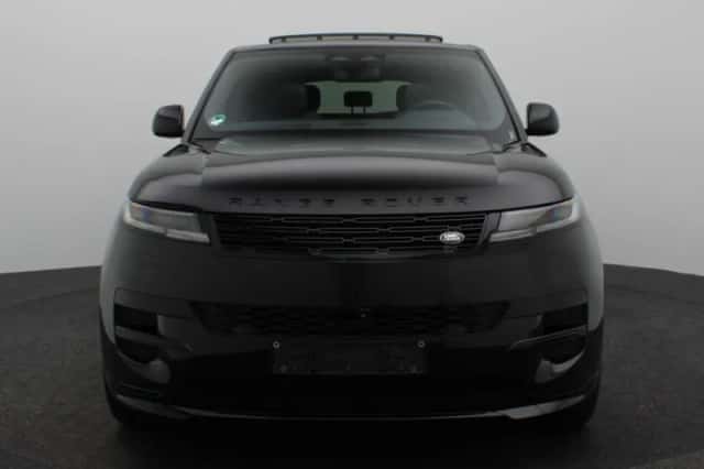 Land Rover Range Rover Sport (2026) thumbnail 4