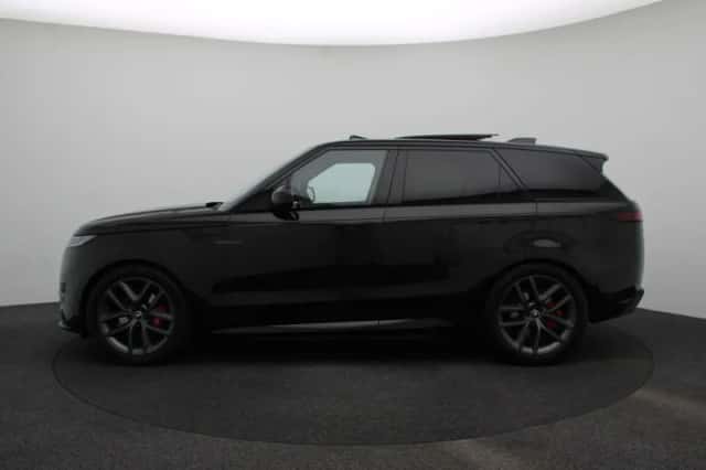 Land Rover Range Rover Sport (2026) thumbnail 5