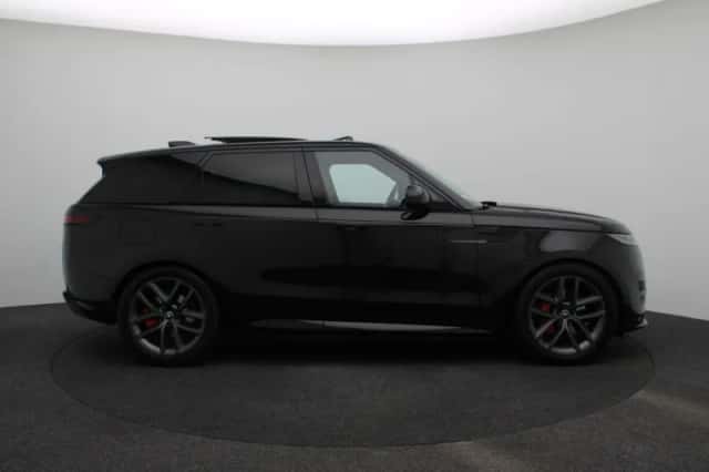 Land Rover Range Rover Sport (2026) thumbnail 6