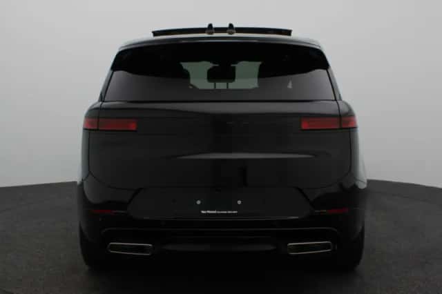 Land Rover Range Rover Sport (2026) thumbnail 6