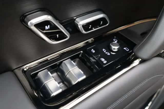 Land Rover Range Rover Sport (2026) thumbnail 34