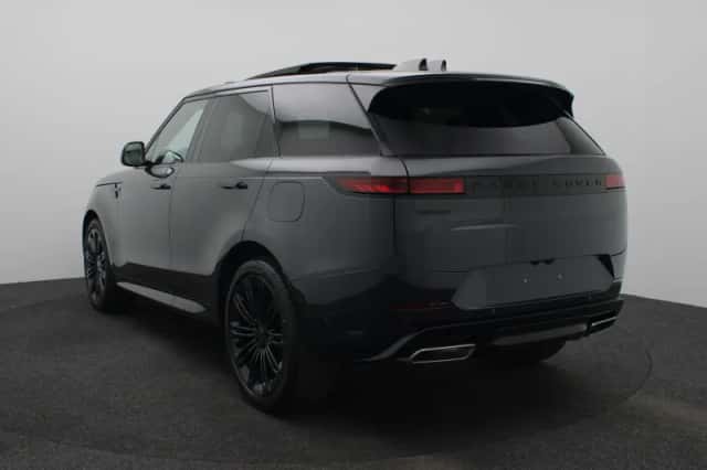 Land Rover Range Rover Sport (2026) thumbnail 3