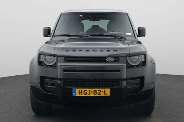 Land Rover Defender (2025) thumbnail 4