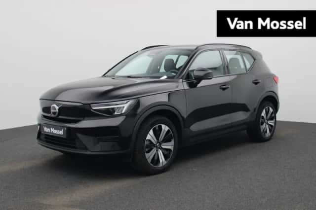 Volvo XC40 (2022)