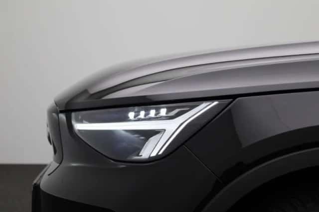 Volvo XC40 (2022) thumbnail 15