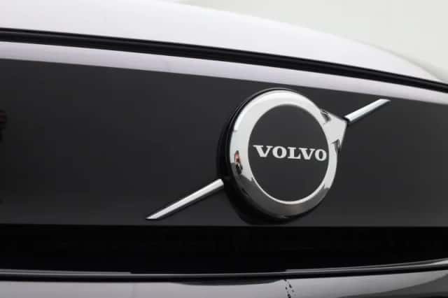 Volvo XC40 (2022) thumbnail 38