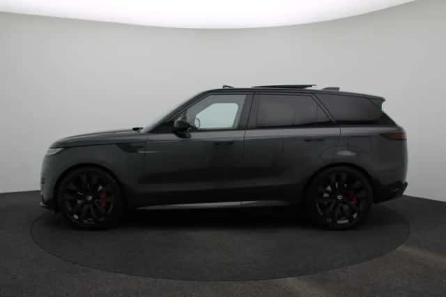 Land Rover Range Rover Sport (2025) thumbnail 4