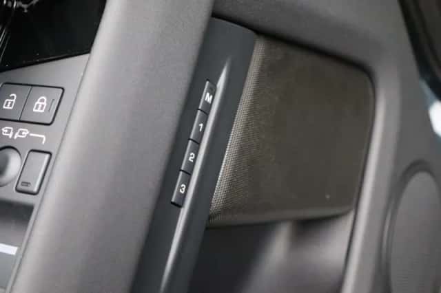 Land Rover Range Rover Evoque (2026) thumbnail 19