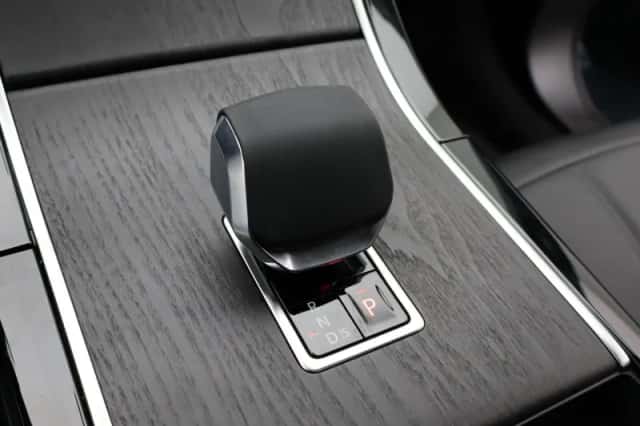 Land Rover Range Rover Evoque (2026) thumbnail 21