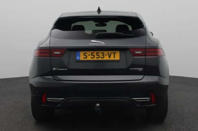 Jaguar E-Pace (2023) thumbnail 5