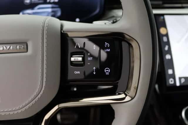 Land Rover Range Rover Sport (2023) thumbnail 21