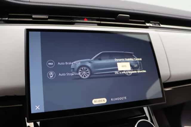 Land Rover Range Rover Sport (2023) thumbnail 22