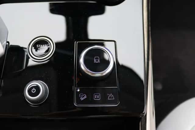 Land Rover Range Rover Sport (2023) thumbnail 28