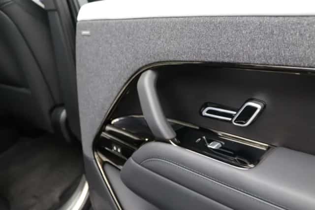 Land Rover Range Rover Sport (2023) thumbnail 37
