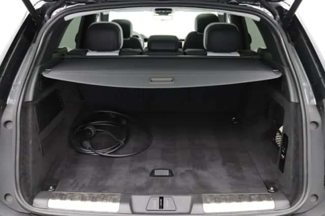Land Rover Range Rover Sport (2023) thumbnail 38