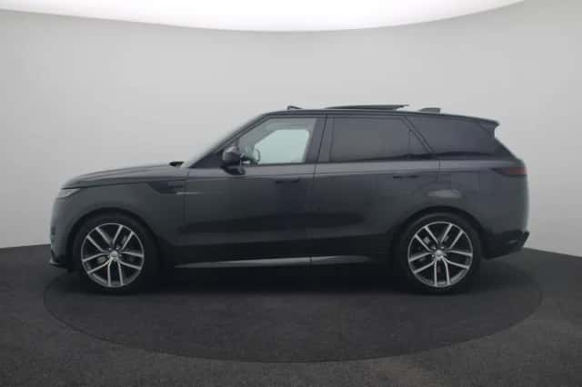 Land Rover Range Rover Sport (2023) thumbnail 5