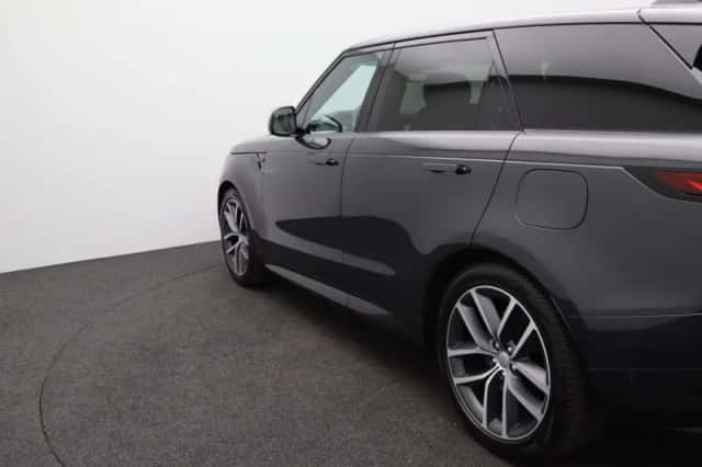 Land Rover Range Rover Sport (2023) thumbnail 45