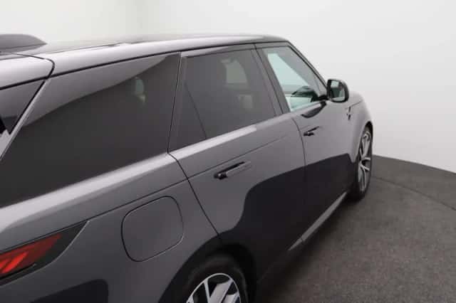 Land Rover Range Rover Sport (2023) thumbnail 49