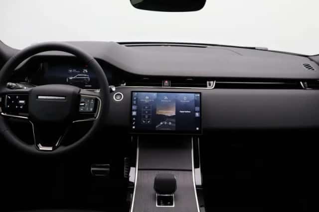 Land Rover Range Rover Evoque (2026) thumbnail 13