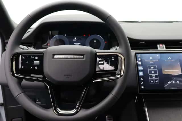 Land Rover Range Rover Evoque (2026) thumbnail 14