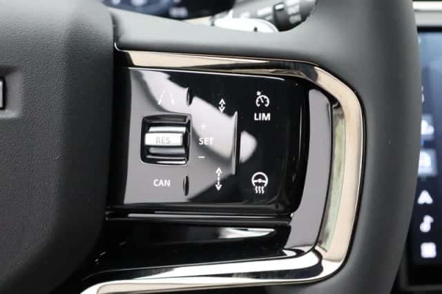 Land Rover Range Rover Evoque (2026) thumbnail 16