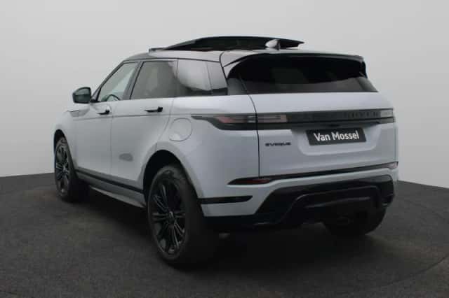 Land Rover Range Rover Evoque (2026) thumbnail 3