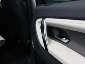 Land Rover Discovery Sport (2022) thumbnail 35