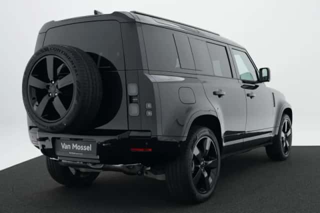 Land Rover Defender (2026) thumbnail 3