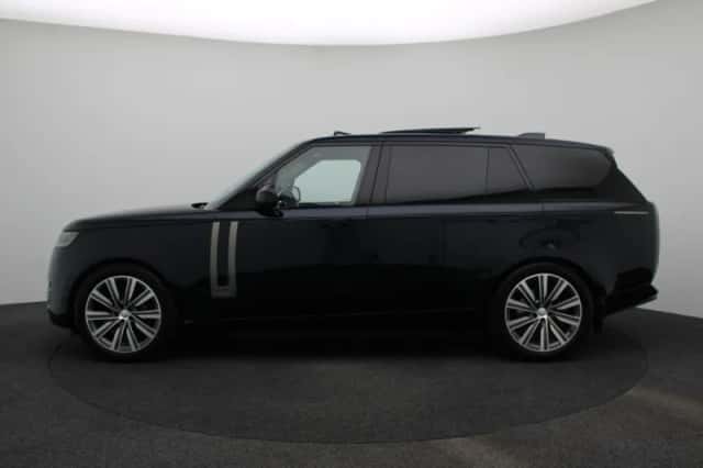 Land Rover Range Rover (2025) thumbnail 4