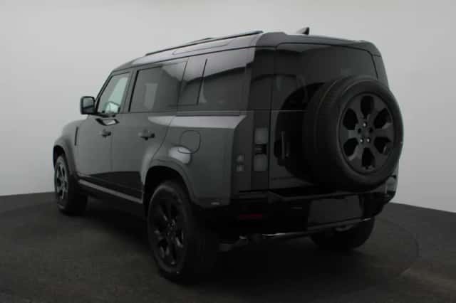Land Rover Defender (2026) thumbnail 2