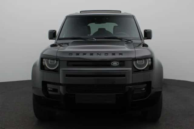 Land Rover Defender (2026) thumbnail 3