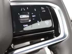 Land Rover Discovery Sport thumbnail 12
