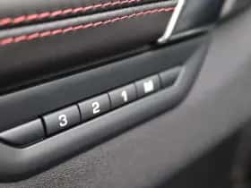 Land Rover Discovery Sport thumbnail 17