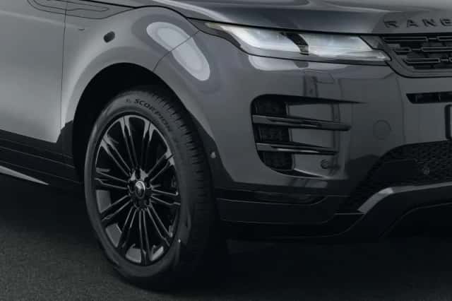 Land Rover Range Rover Evoque (2026) thumbnail 11