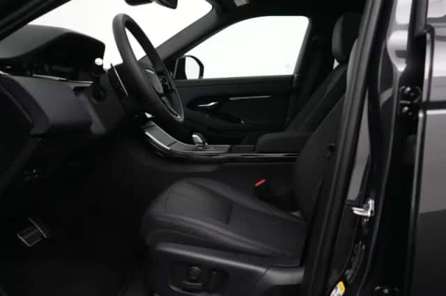 Land Rover Range Rover Evoque (2026) thumbnail 19