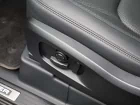 Land Rover Defender (2025) thumbnail 26