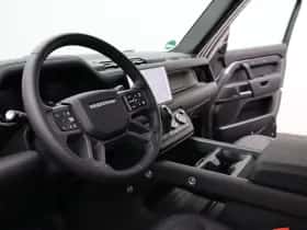 Land Rover Defender (2025) thumbnail 27