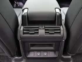 Land Rover Defender (2025) thumbnail 35