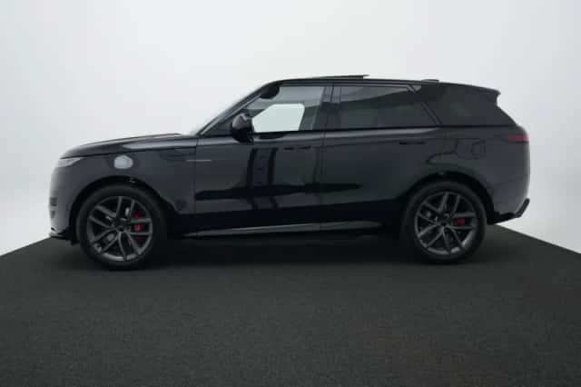Land Rover Range Rover Sport (2026) thumbnail 5