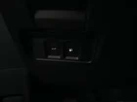Land Rover Range Rover Evoque (2026) thumbnail 16