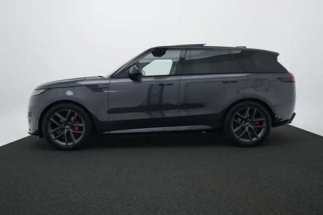 Land Rover Range Rover Sport (2026) thumbnail 5