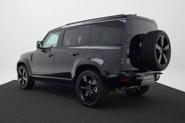 Land Rover Defender (2026) thumbnail 3