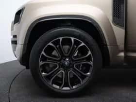 Land Rover Defender thumbnail 18