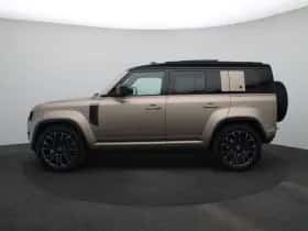 Land Rover Defender (2025) thumbnail 4